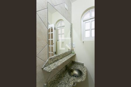 Casa à venda com 182m², 4 quartos e 4 vagasLavabo