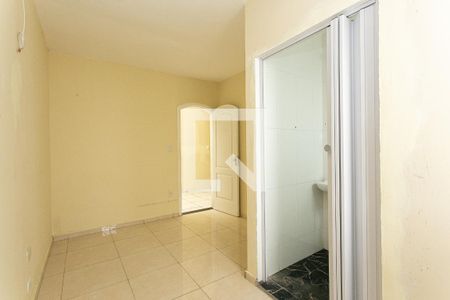 Casa à venda com 182m², 4 quartos e 4 vagasSuíte 2