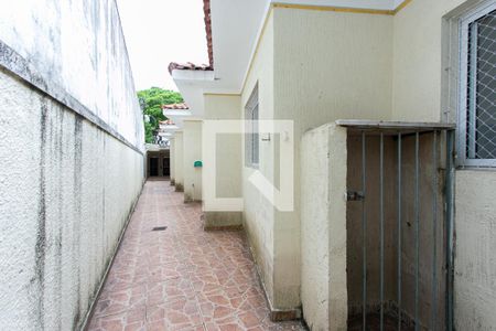 Casa à venda com 182m², 4 quartos e 4 vagasCorredor