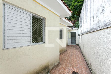 Casa à venda com 182m², 4 quartos e 4 vagasCorredor