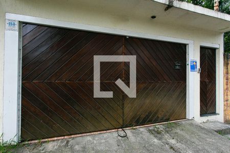 Casa à venda com 182m², 4 quartos e 4 vagasFachada