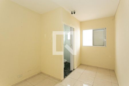 Casa à venda com 182m², 4 quartos e 4 vagasSuíte 2