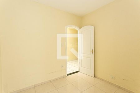 Casa à venda com 182m², 4 quartos e 4 vagasSuíte 2