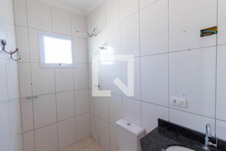 Casa de condomínio para alugar com 63m², 2 quartos e 1 vagaBanheiro da Suíte 1