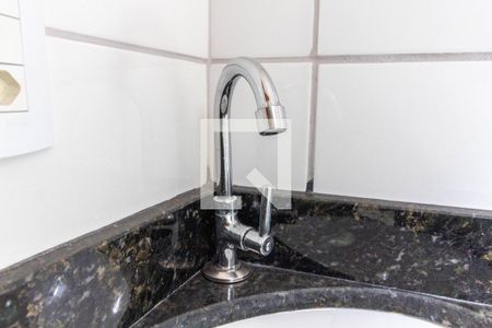 Casa de condomínio para alugar com 63m², 2 quartos e 1 vagaBanheiro - torneira