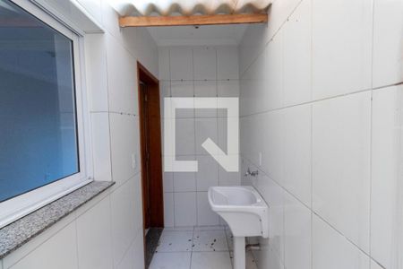 Casa de condomínio para alugar com 63m², 2 quartos e 1 vagaLavanderia