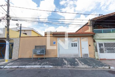 Casa de condomínio para alugar com 63m², 2 quartos e 1 vagaFachado do condomínio