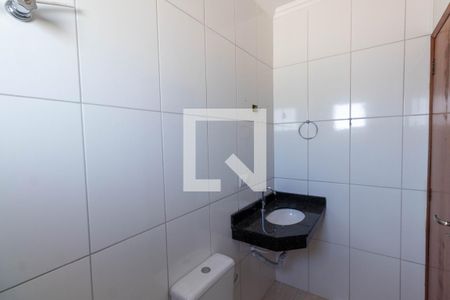 Casa de condomínio para alugar com 63m², 2 quartos e 1 vagaBanheiro da Suíte 1