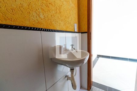 Casa de condomínio para alugar com 63m², 2 quartos e 1 vagaLavabo