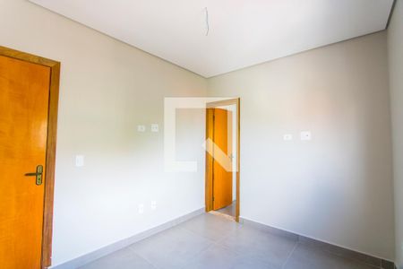 Quarto 1 - Suíte de casa à venda com 2 quartos, 128m² em Vila Pinheirinho, Santo André