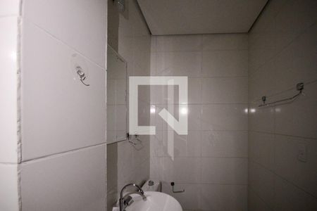Banheiro  de apartamento para alugar com 1 quarto, 17m² em Aclimação, São Paulo
