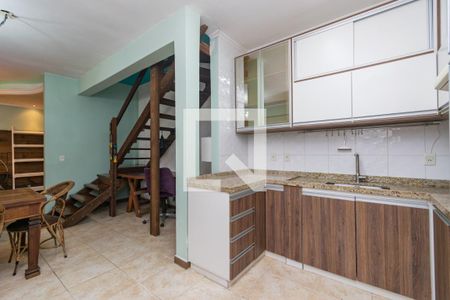Cozinha de casa para alugar com 3 quartos, 220m² em Tristeza, Porto Alegre