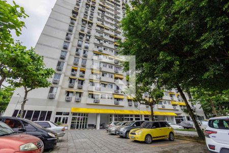Fachada de apartamento para alugar com 2 quartos, 52m² em Barra da Tijuca, Rio de Janeiro