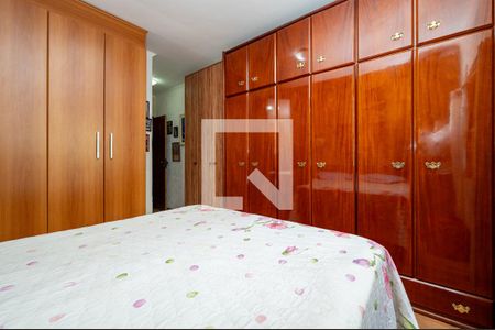 Casa à venda com 143m², 3 quartos e 2 vagas Casa à venda com 143m², 3 quartos e 2 vagasSuíte