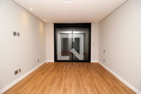 Casa de condomínio à venda com 440m², 4 quartos e 4 vagasSuite 4