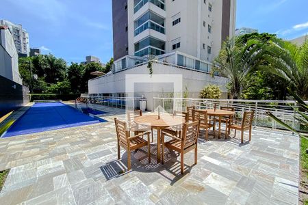 Apartamento à venda com 148m², 1 quarto e 2 vagasÁrea comum - Piscina