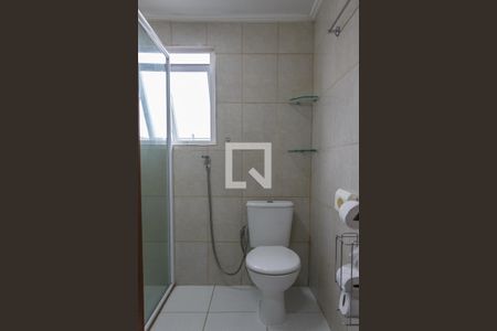 Casa à venda com 180m², 2 quartos e 4 vagas Casa à venda com 180m², 2 quartos e 4 vagasBanheiro