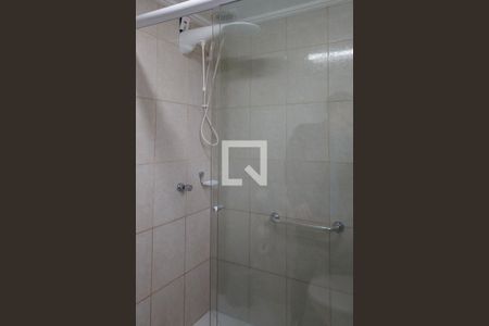 Casa à venda com 180m², 2 quartos e 4 vagas Casa à venda com 180m², 2 quartos e 4 vagasBanheiro