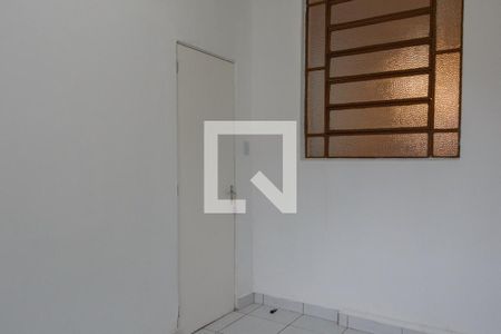 Casa à venda com 180m², 2 quartos e 4 vagas Casa à venda com 180m², 2 quartos e 4 vagasEscritório