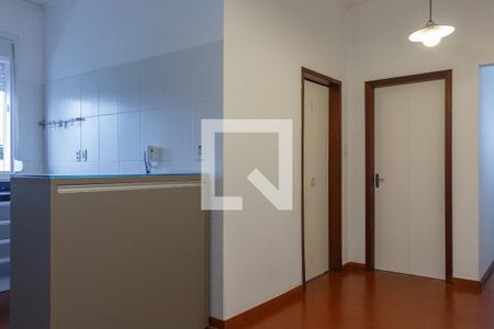 Casa à venda com 180m², 2 quartos e 4 vagas Casa à venda com 180m², 2 quartos e 4 vagasCozinha