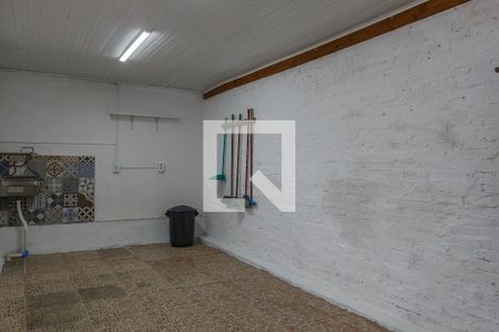Casa à venda com 180m², 2 quartos e 4 vagasLavanderia