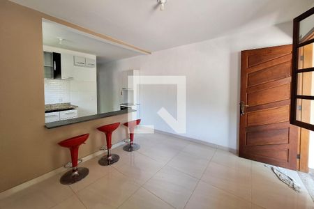 Sala de casa para alugar com 1 quarto, 45m² em Serra Grande, Niterói