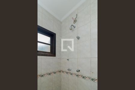 Casa à venda com 250m², 3 quartos e 2 vagas Casa à venda com 250m², 3 quartos e 2 vagasBanheiro da Suíte