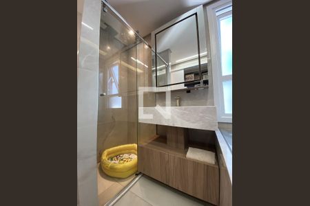 Casa de condomínio à venda com 188m², 4 quartos e 4 vagasBanheiro da Suíte 2