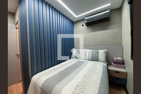 Casa de condomínio à venda com 188m², 4 quartos e 4 vagasQuarto 4 - Suíte