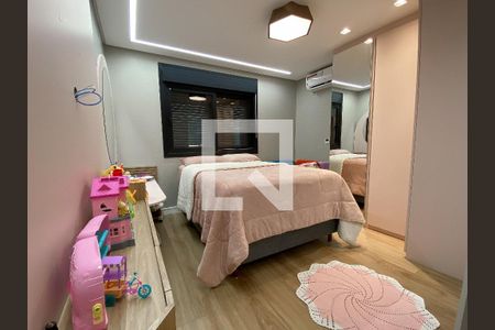 Casa de condomínio à venda com 188m², 4 quartos e 4 vagasQuarto 3 - Suíte