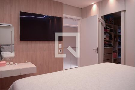 Casa de condomínio à venda com 188m², 4 quartos e 4 vagasQuarto 2 - Suíte