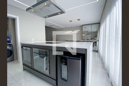 Casa de condomínio à venda com 188m², 4 quartos e 4 vagasCozinha