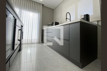 Casa de condomínio à venda com 188m², 4 quartos e 4 vagasCozinha