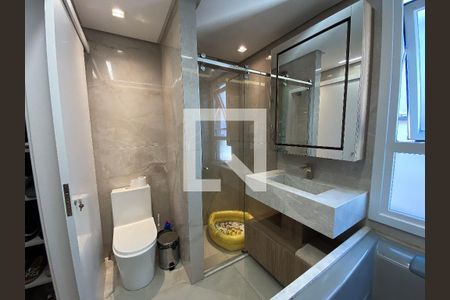 Casa de condomínio à venda com 188m², 4 quartos e 4 vagasBanheiro da Suíte 2