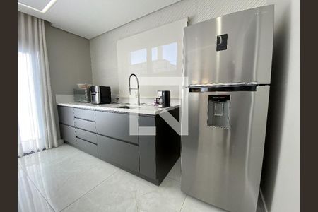 Casa de condomínio à venda com 188m², 4 quartos e 4 vagasCozinha