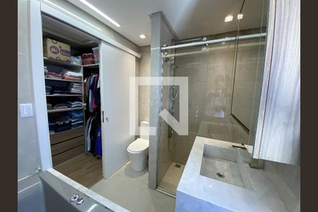 Casa de condomínio à venda com 188m², 4 quartos e 4 vagasBanheiro da Suíte 2Banheiro da Suíte 2