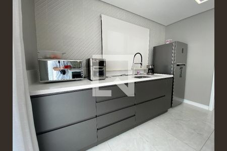 Casa de condomínio à venda com 188m², 4 quartos e 4 vagasCozinha