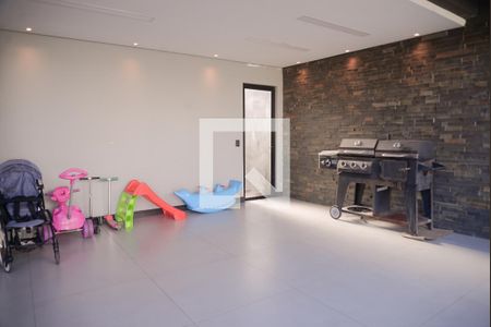 Casa de condomínio à venda com 188m², 4 quartos e 4 vagasgaragem