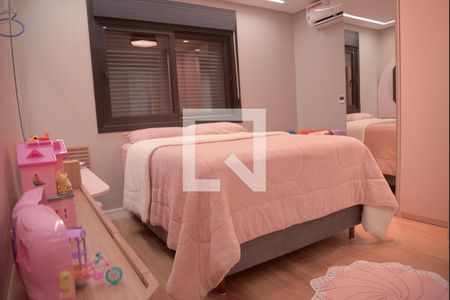 Casa de condomínio à venda com 188m², 4 quartos e 4 vagasQuarto 3 - Suíte