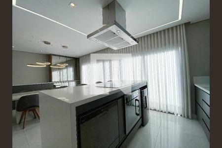 Casa de condomínio à venda com 188m², 4 quartos e 4 vagasCozinha