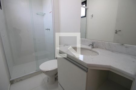 Apartamento para alugar com 65m², 2 quartos e 1 vagaBanheiro do Quarto 2 - Suíte