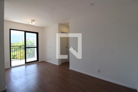 Sala de apartamento à venda com 2 quartos, 65m² em Jacarepaguá, Rio de Janeiro