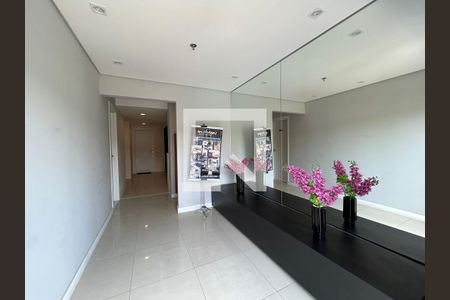 Apartamento para alugar com 65m², 2 quartos e 1 vaga Apartamento para alugar com 65m², 2 quartos e 1 vagaHall de Entrada