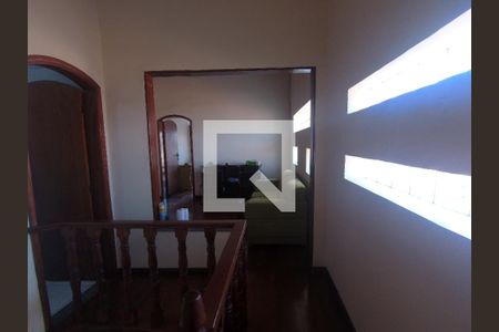Sala andar de cima  de casa à venda com 4 quartos, 260m² em Vila Silveira, Guarulhos