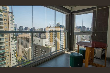 Studio para alugar com 35m², 1 quarto e 1 vaga Studio para alugar com 35m², 1 quarto e 1 vagaVaranda da Sala/Quarto