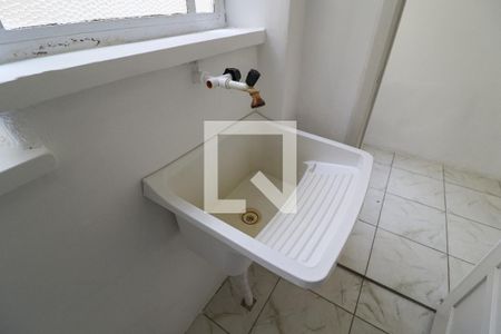 Apartamento para alugar com 97m², 2 quartos e sem vaga Apartamento para alugar com 97m², 2 quartos e sem vagaÁrea de Serviço