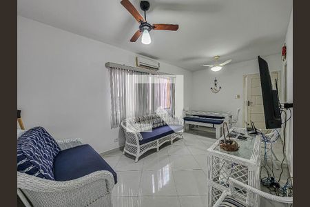 Sala de apartamento para alugar com 3 quartos, 92m² em Vila Luis Antônio, Guarujá