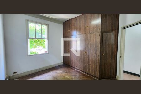 Quarto 1 de casa para alugar com 3 quartos, 250m² em Vila Mathias, Santos
