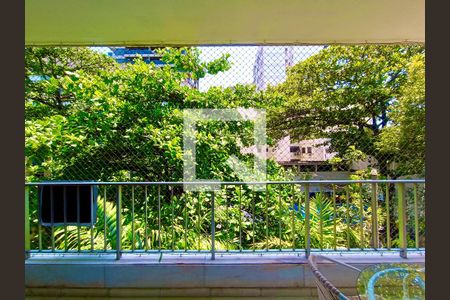 Sala vista  de apartamento à venda com 4 quartos, 223m² em Lagoa, Rio de Janeiro