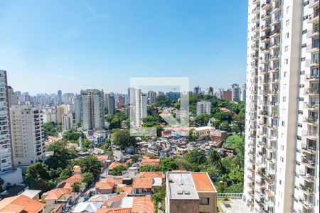 Apartamento à venda com 155m², 4 quartos e 2 vagasVista da suíte 1